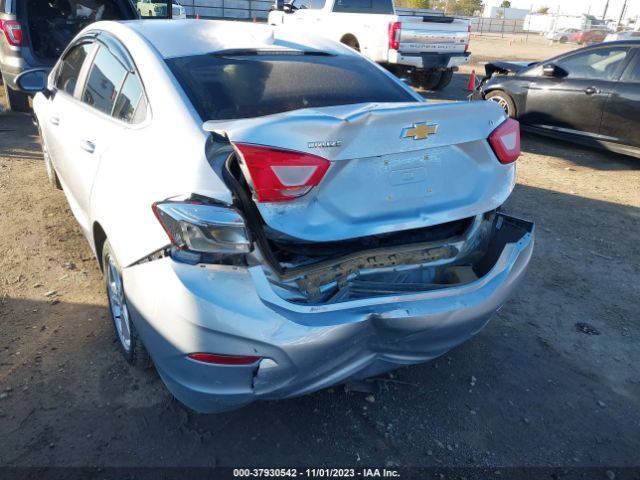 1G1BE5SM1J7221776 Chevrolet Cruze Lt Auto
