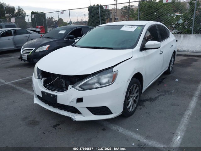 Nissan SENTRA SV 2018 3N1AB7AP2JL634369 Image 2