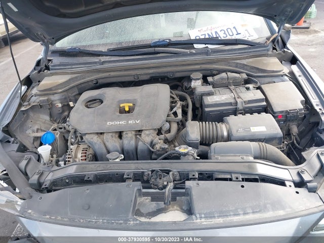 2017 HYUNDAI ELANTRA SE VIN: KMHD84LF9HU151971
