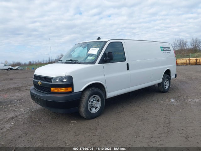 Chevrolet EXPRESS CARGO VAN 2023 1GCWGBFPXP1113495 Image 2