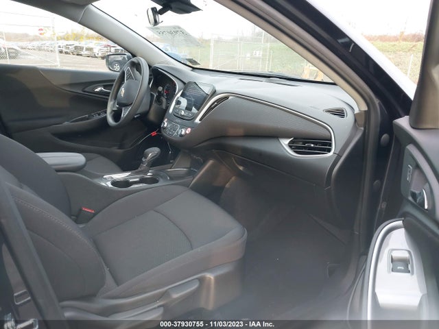 Chevrolet MALIBU LT 2023 1G1ZD5ST6PF245921 Image 5