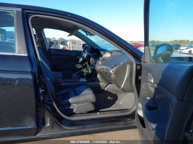 2011 HONDA ACCORD 2.4 SE VIN: 1HGCP2F65BA105454