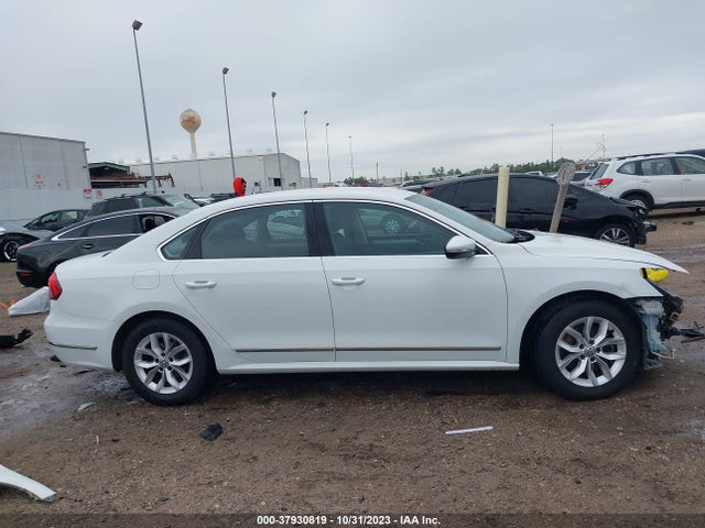 Volkswagen Passat 1.8t S 2017 1VWAT7A38HC019402 Image 14