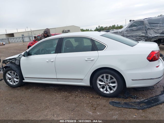 Volkswagen Passat 1.8t S 2017 1VWAT7A38HC019402 Image 15