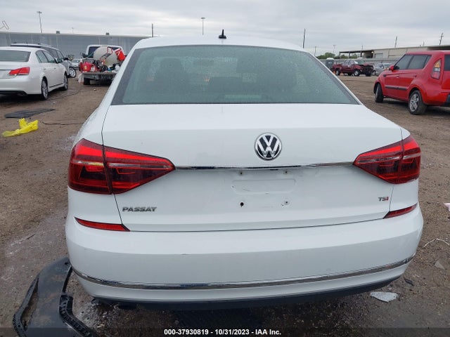 Volkswagen Passat 1.8t S 2017 1VWAT7A38HC019402 Image 17