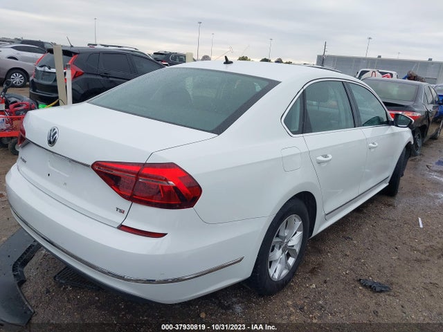 Volkswagen Passat 1.8t S 2017 1VWAT7A38HC019402 Image 4