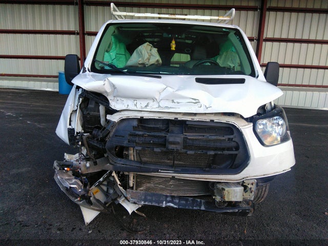 Ford Transit-150 2018 1FTYE9ZM7JKB20642 Image 12