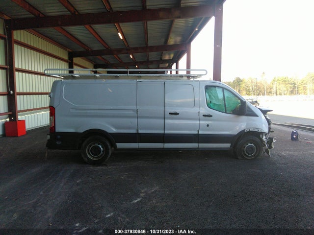 Ford Transit-150 2018 1FTYE9ZM7JKB20642 Image 13