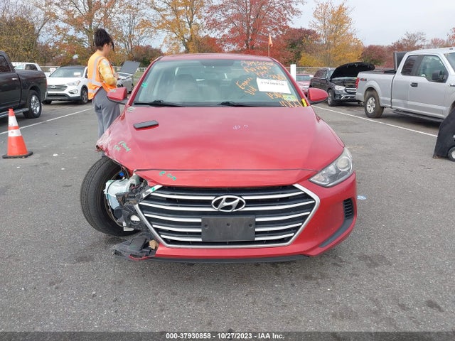 2017 HYUNDAI ELANTRA SE VIN: 5NPD84LF8HH117132