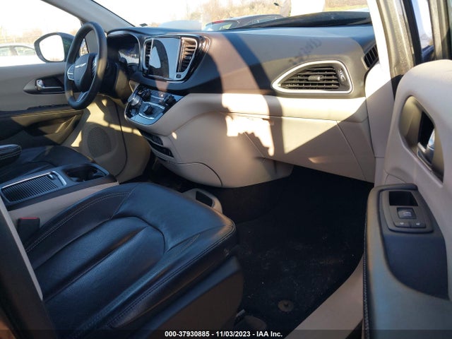 Chrysler Pacifica Touring L 2022 2C4RC1BG2NR142930 Image 5