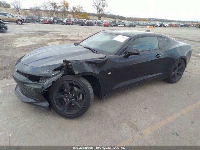 Chevrolet Camaro 1ls 2018 1G1FA1RX4J0118754 Image 2