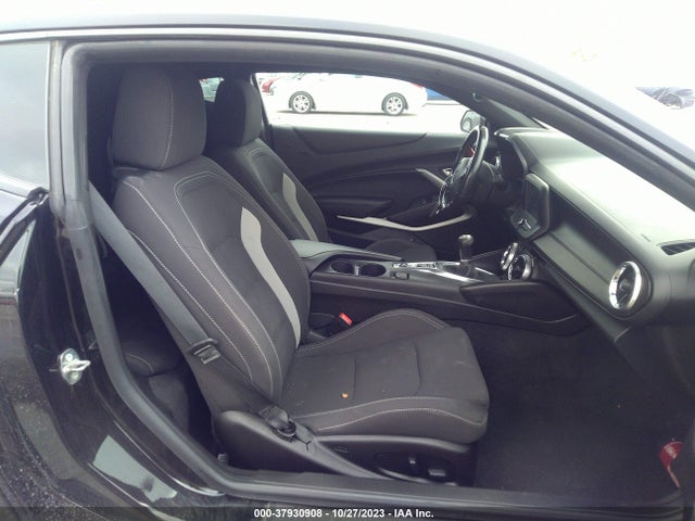 Chevrolet Camaro 1ls 2018 1G1FA1RX4J0118754 Image 5