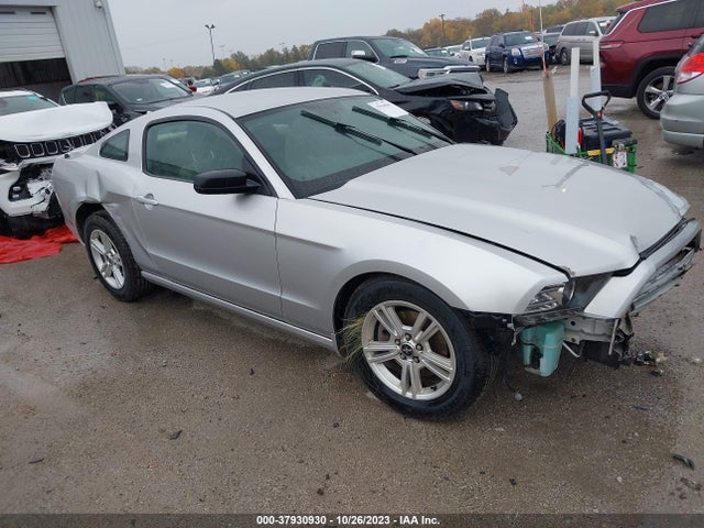 2014 FORD MUSTANG V6 VIN: 1ZVBP8AM7E5203723