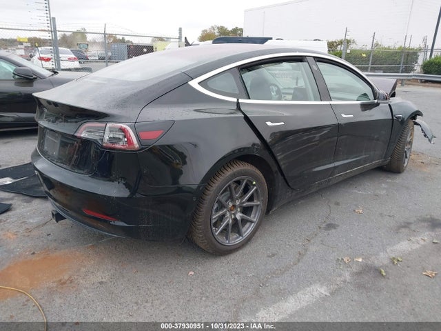 Tesla Model 3 Performance/long Range 2018 5YJ3E1EB9JF072011 Image 4