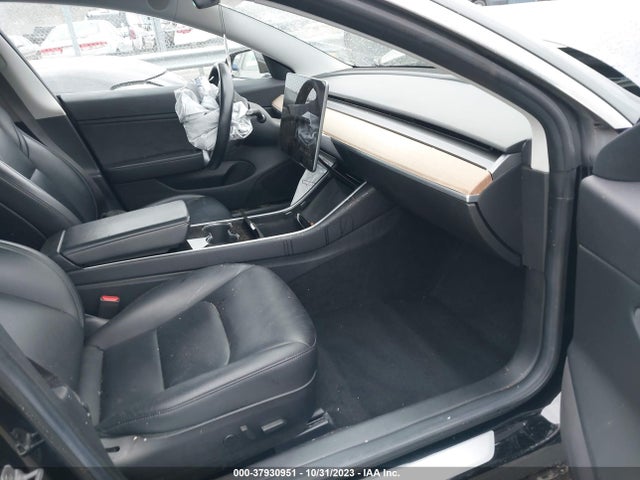 Tesla Model 3 Performance/long Range 2018 5YJ3E1EB9JF072011 Image 5