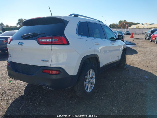2017 JEEP CHEROKEE LATITUDE 4X4 VIN: 1C4PJMCSXHW656442