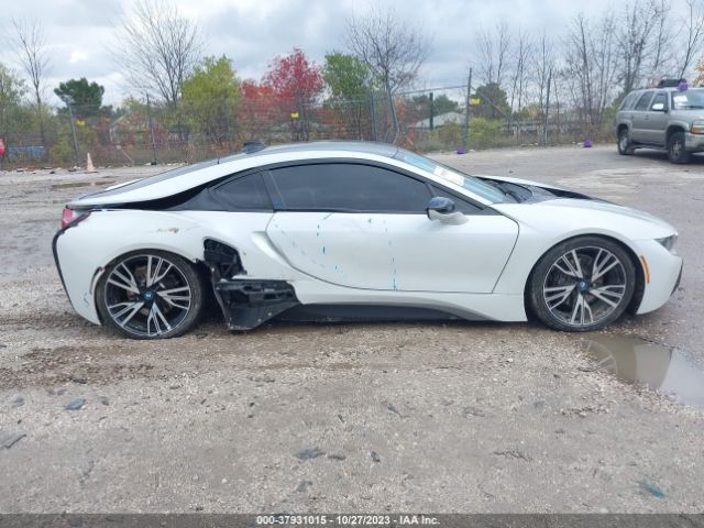 WBY2Z2C50FV674337 BMW I8