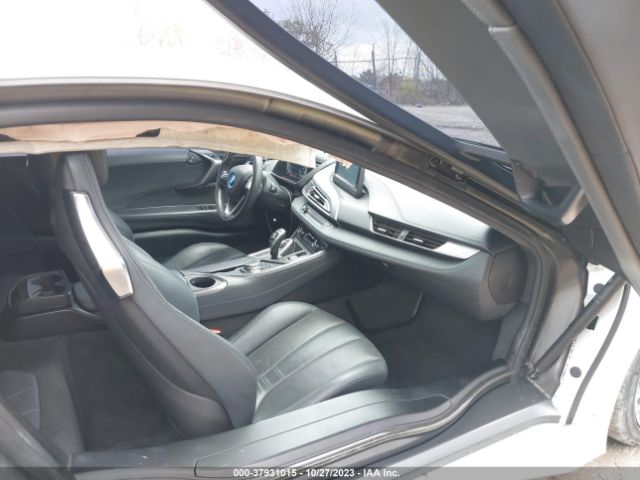 WBY2Z2C50FV674337 BMW I8
