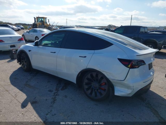 2023 TESLA MODEL Y 7SAYGDEF5PF701800 Photo 2