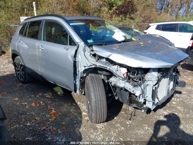 2022 TOYOTA COROLLA CROSS XLE VIN: 7MUDAABG2NV042064