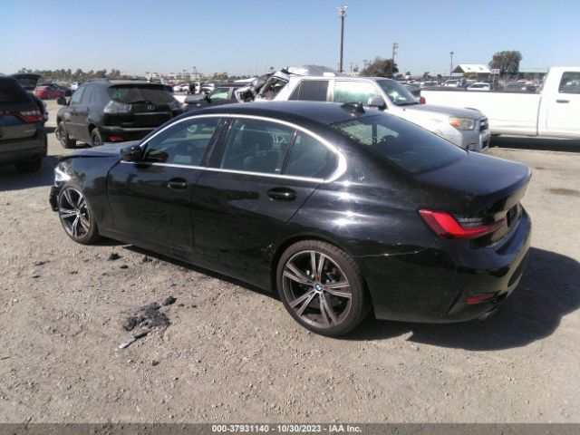 2021 BMW 330I 3MW5R1J00M8B86583 Photo 2