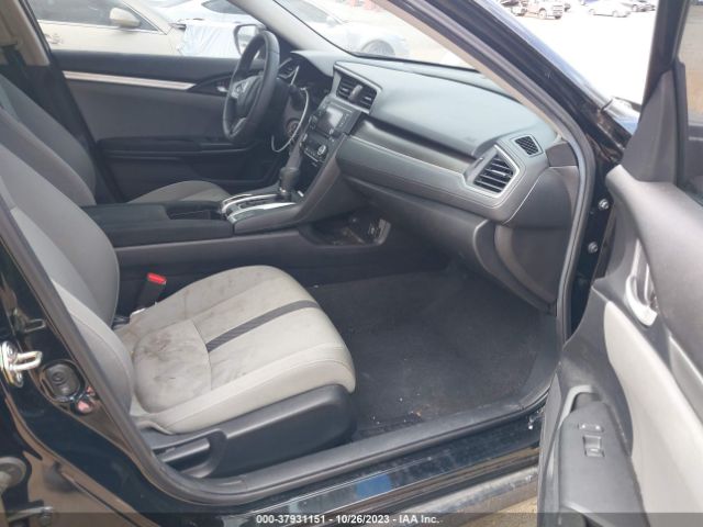 19XFC2F68KE027921 Honda Civic Sedan Lx