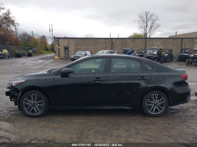 3KPF54AD1PE591882 KIA Forte Gt-line