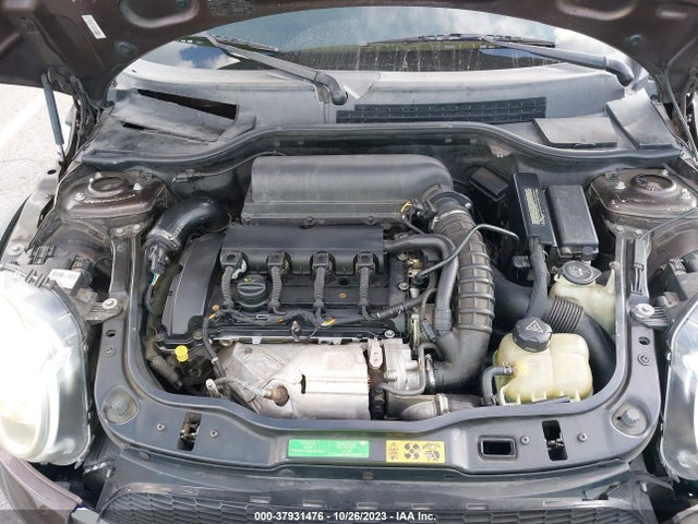 2010 MINI COOPER CLUBMAN WMWMM3C56ATZ32425 Photo 9