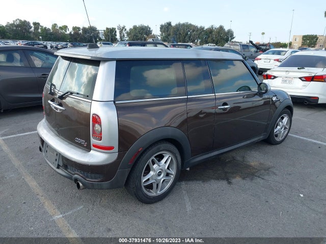 2010 MINI COOPER CLUBMAN WMWMM3C56ATZ32425 Photo 3