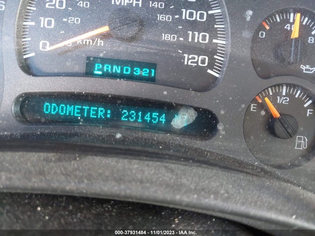 2003 CHEVROLET SILVERADO 1500 LS VIN: 2GCEK19T131204110