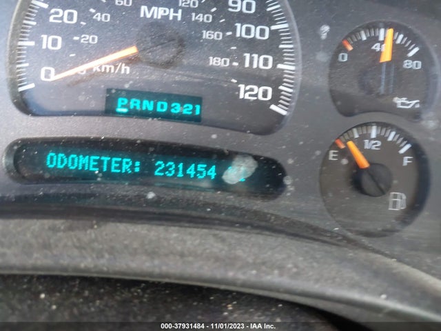 2003 CHEVROLET SILVERADO 1500 LS VIN: 2GCEK19T131204110