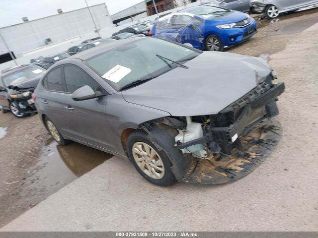 2018 HYUNDAI ELANTRA SE VIN: 5NPD74LF9JH283331