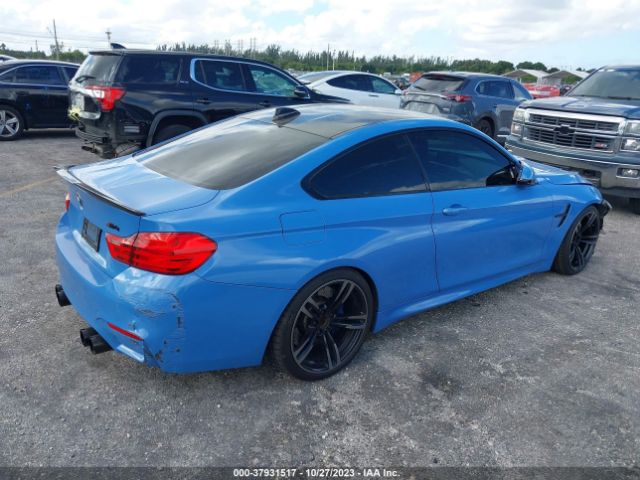 WBS3R9C51FK331027 BMW M4