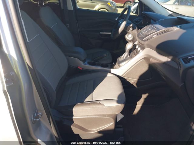 1FMCU9G91FUC26796 Ford ESCAPE SE