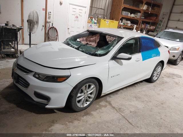Chevrolet MALIBU LT 2017 1G1ZE5ST8HF203801 Image 2