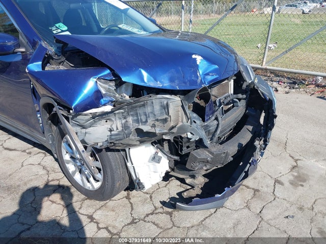 Nissan ROGUE SV 2017 5N1AT2MV5HC777132 Image 6
