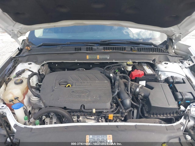 3FA6P0HD0HR145473 Ford FUSION SE