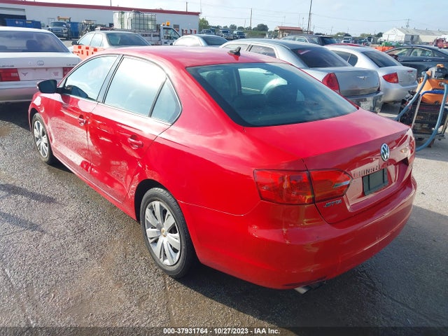 3VWD17AJ9EM416516 Volkswagen Jetta Sedan Se