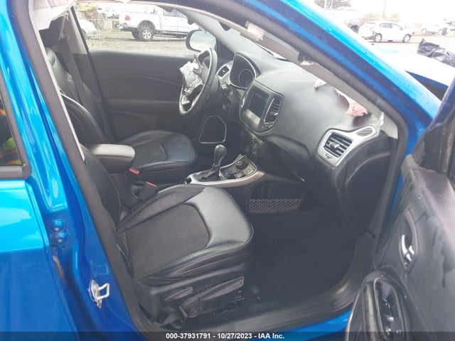 Jeep Compass Latitude 4x4 2019 3C4NJDBB5KT839446 Image 5