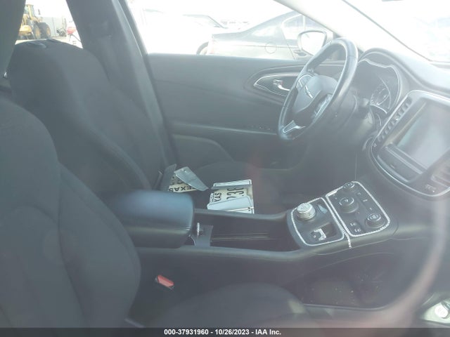 Chrysler 200 Limited 2016 1C3CCCAB3GN173129 Image 5