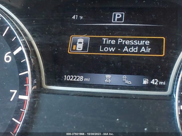 5N1DR2MN2KC620855 Nissan Pathfinder Sv