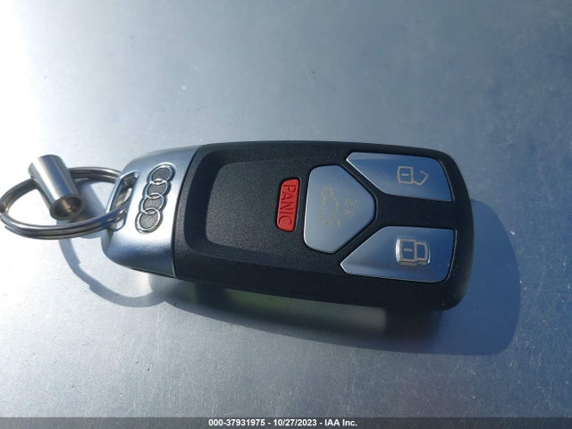 WAUABAF41PN000727 Audi A4 Sedan Premium
