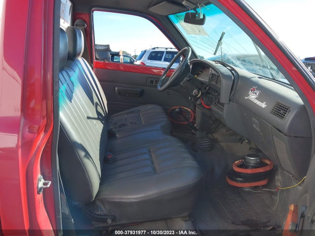 1991 TOYOTA PICKUP 1/2 TON SHORT WHEELBASE VIN: JT4RN81A7M5116738