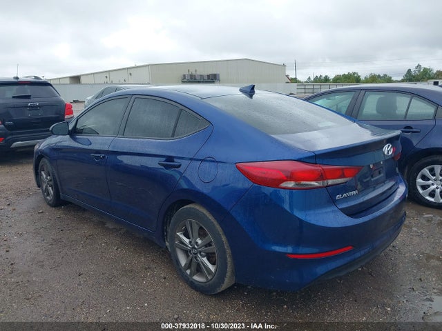 Hyundai ELANTRA SEL 2018 5NPD84LF0JH265782 Image 3