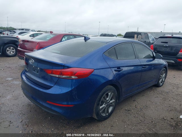 Hyundai ELANTRA SEL 2018 5NPD84LF0JH265782 Image 4