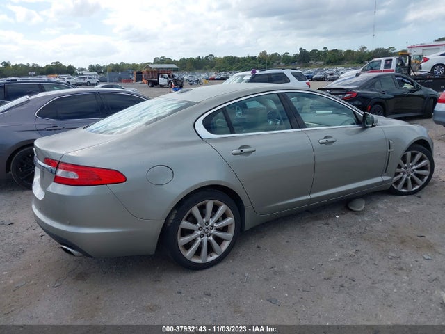 2010 JAGUAR XF SAJWA0GB7ALR55071 Photo 3