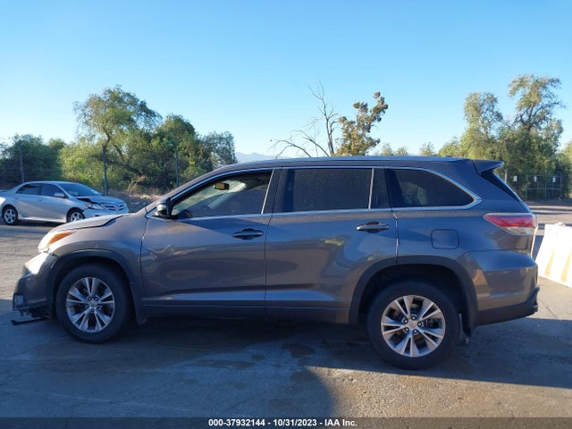 Toyota Highlander Xle 2015 5TDKKRFH1FS070424 Image 15