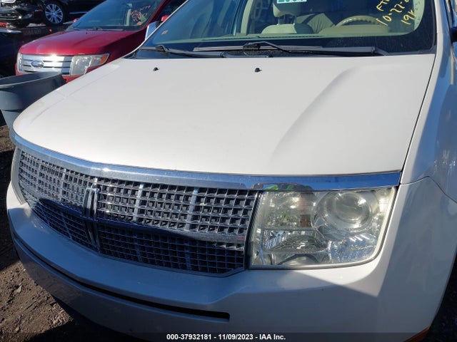 2007 LINCOLN MKX VIN: 2LMDU68C27BJ33164