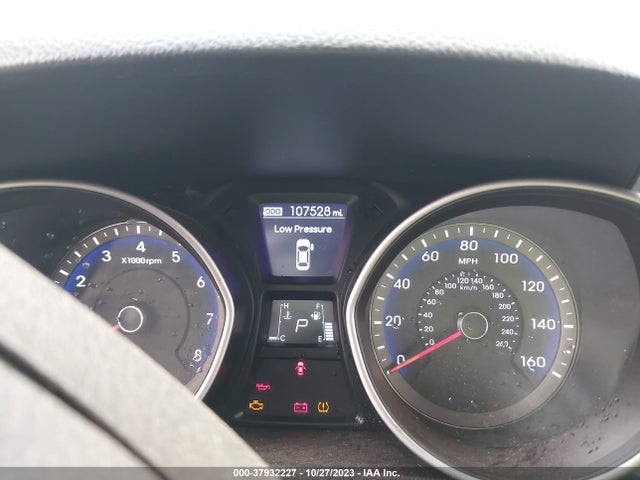 Продажа на аукционе авто 2017 Hyundai Elantra Gt, vin: KMHD35LH5HU381254, номер лота: 37932227