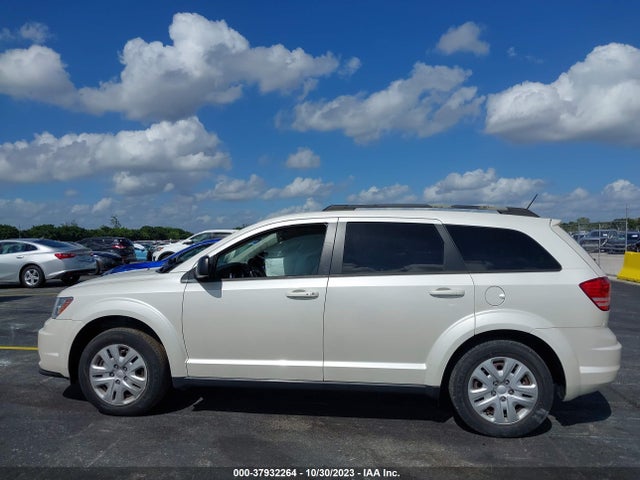Dodge JOURNEY SE 2018 3C4PDCAB1JT140874 Image 14